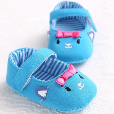 پاپوش دخترانه 11703 سایز بدوتولد تا 18 ماه کد 60 مارک Carters