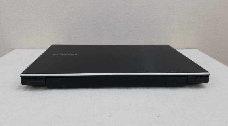 لپ تاپ استوک SAMSUNG NP300V5A کد 17949